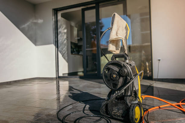 Best Animal Enclosure Cleaning  in Lincoln, MO